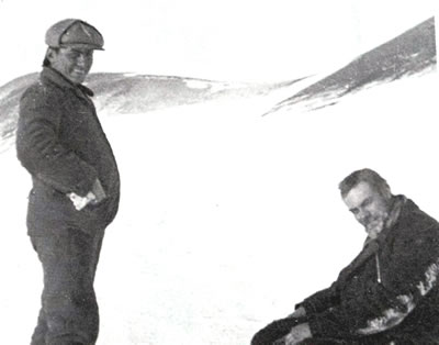 Otto Nordenskjöld (a la derecha) con José María Sobral en la isla Cerro Nevado.