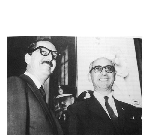 El presidente de Brazil Janio Quadros junto al presidente de Argentina Arturo Frondizi el 21 de abril de 1961