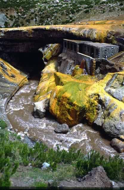 Area Natural Puente del Inca