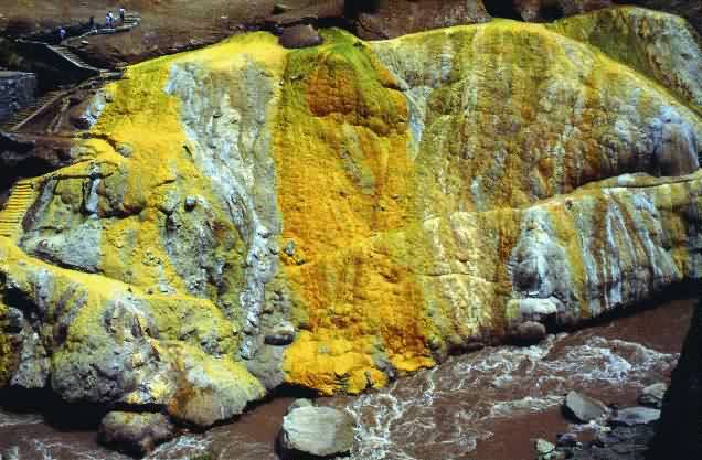 Area Natural Puente del Inca