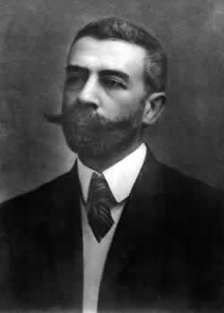 Joaquín Víctor  González 