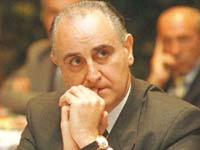Jorge Remes Lenicov, primer ministro de Economía de Duhalde