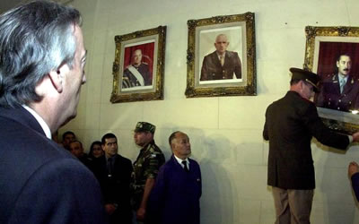24 de marzo de 2004, el día que Kirchner hizo bajar el cuadro del Colegio Militar